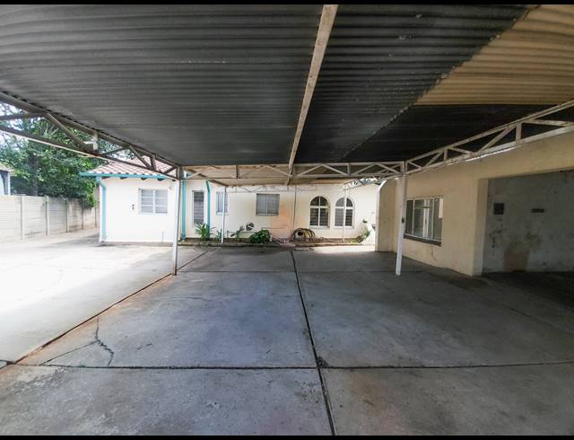 4 BEDROOM HOUSE FOR SALE IN VAALPARK